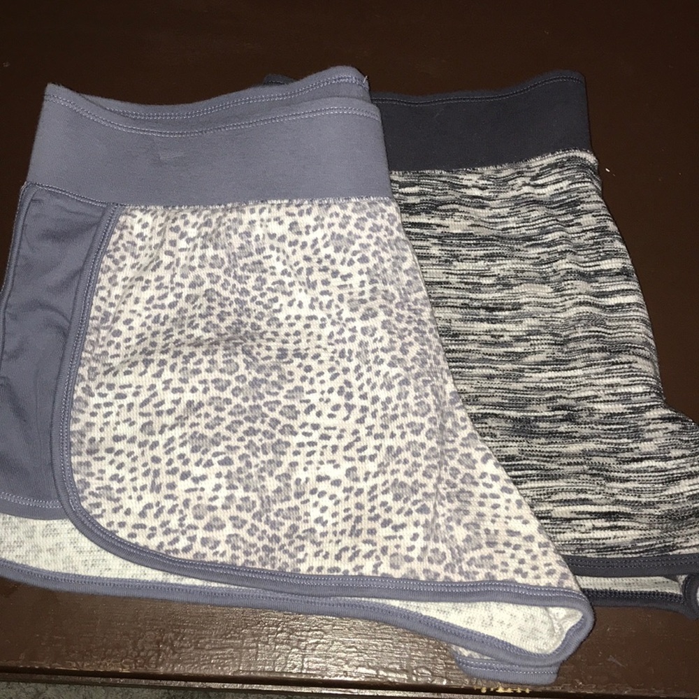 2 pairs VS shorts